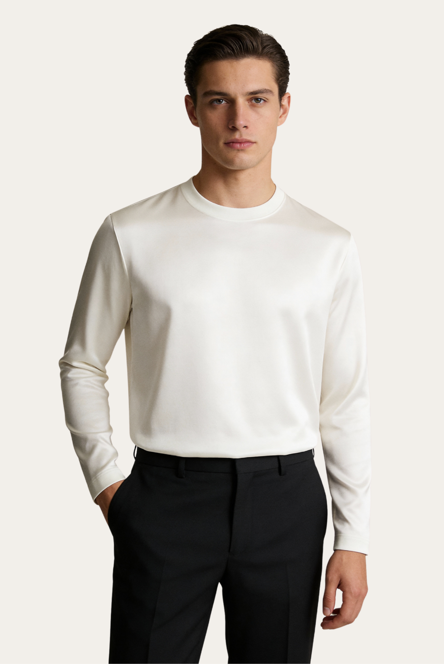 LONG SLEEVED T-SHIRT