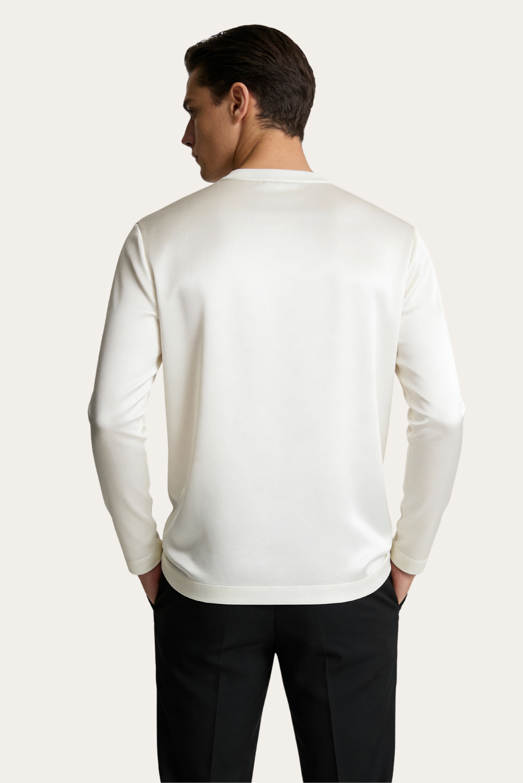 LONG SLEEVED T-SHIRT